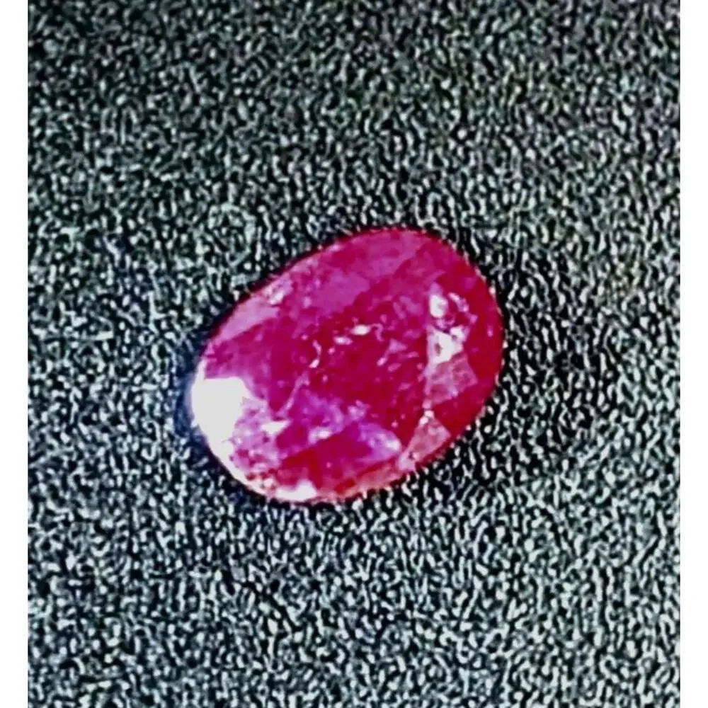 100% Natural Certified‎ Corundum Ruby Oval Non Treated 1.27ct